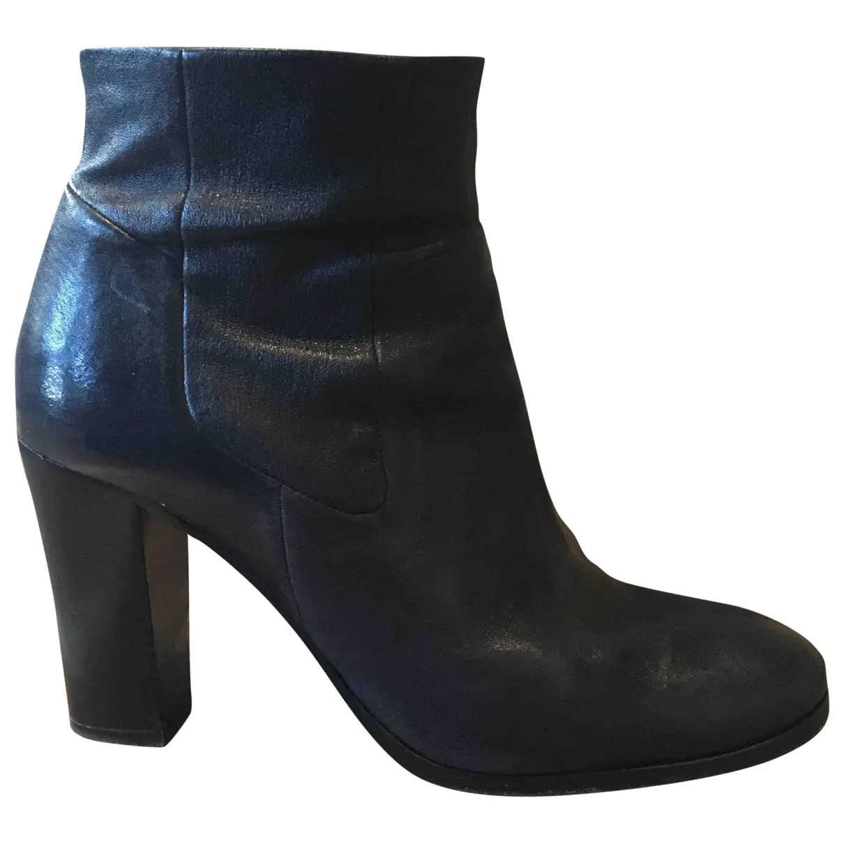 Leather ankle boots Stouls