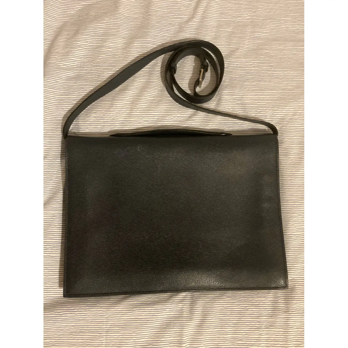 Buy Valextra Leather bag online
