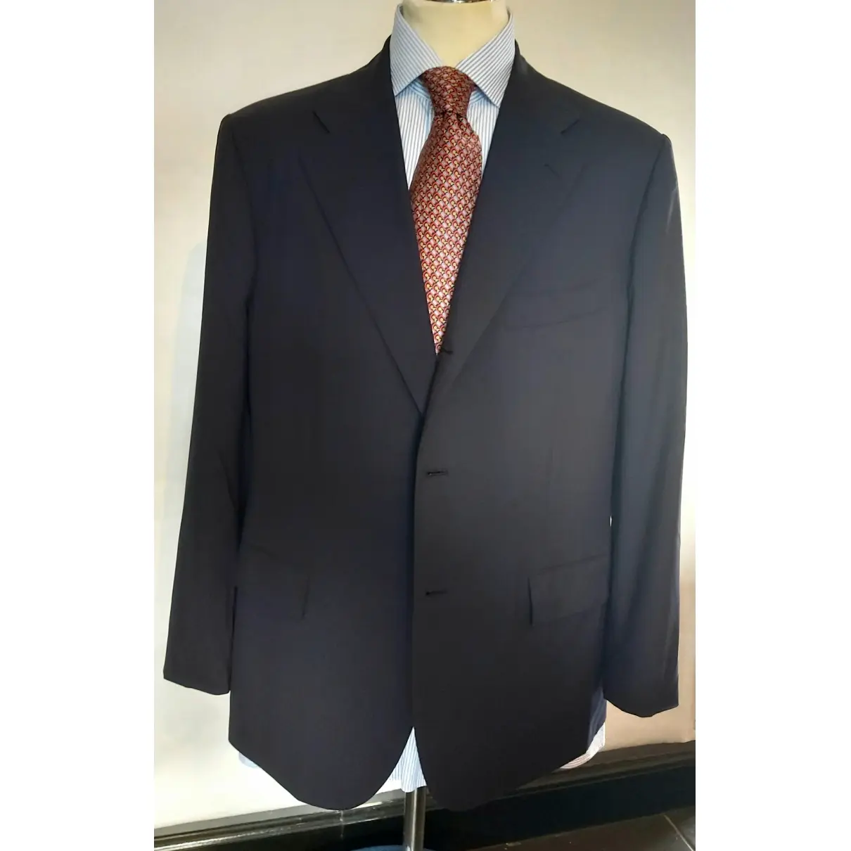 Buy Kiton Suit online