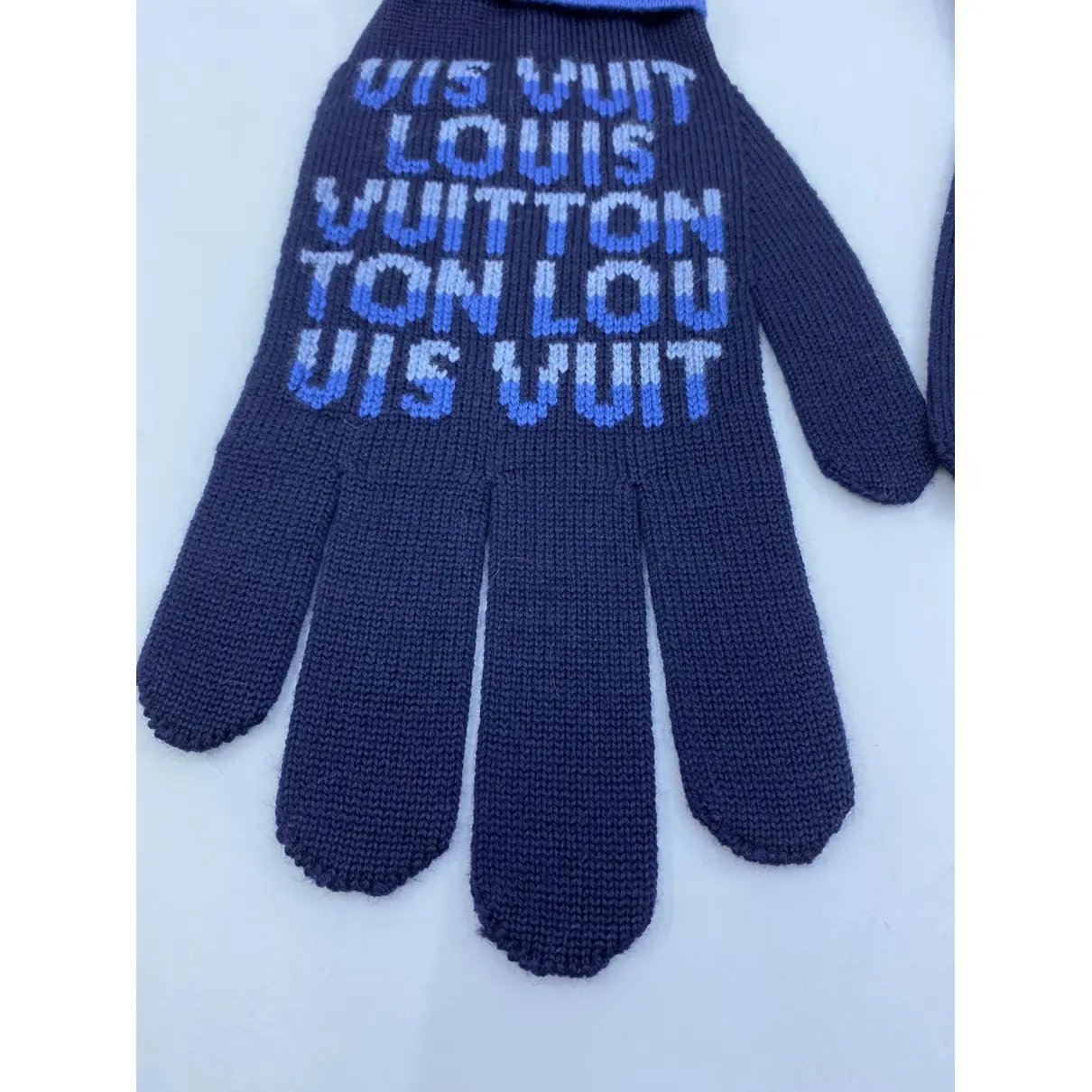 Wool gloves Louis Vuitton