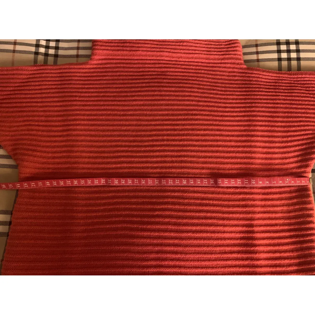 Cashmere knitwear Armani Collezioni