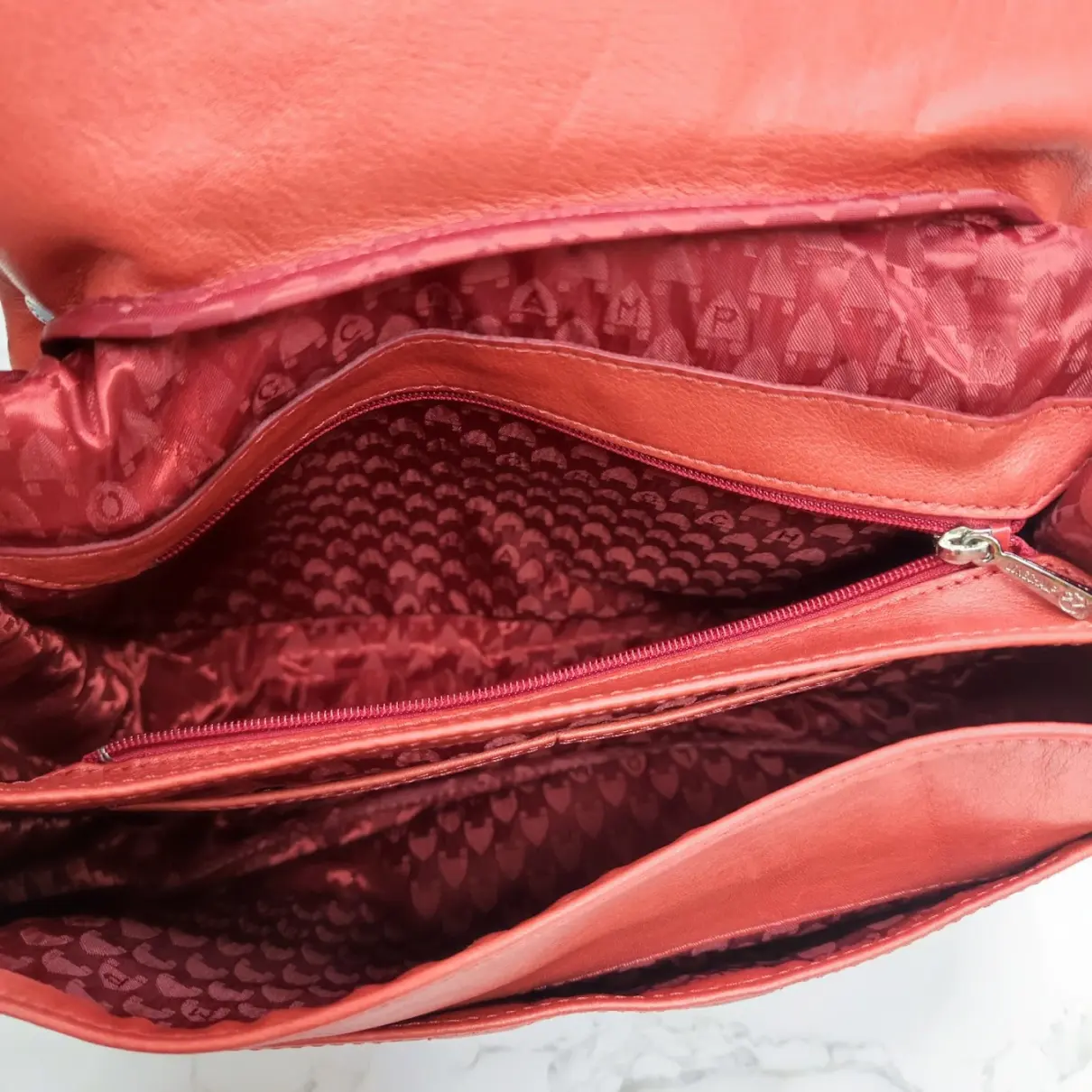 Buy Longchamp Balzane leather crossbody bag online