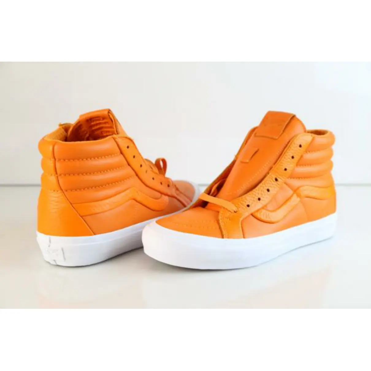 Buy Vans Leather high trainers online