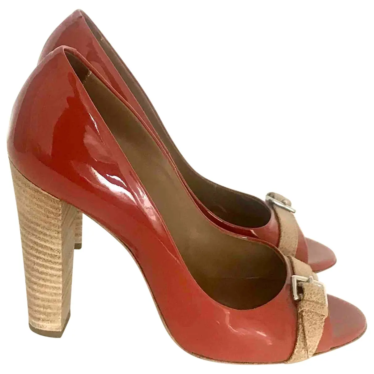 Patent leather heels Hermès