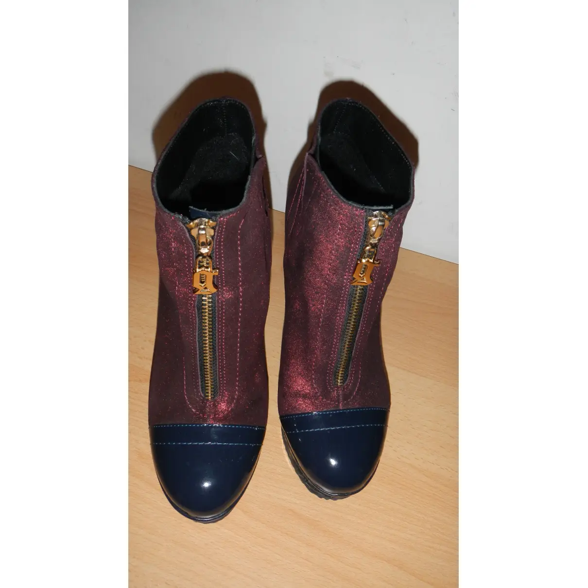 Buy Galliano Leather ankle boots online - Vintage