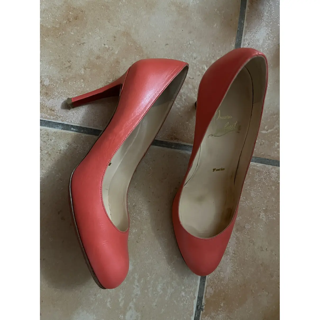 Buy Christian Louboutin Simple pump leather heels online