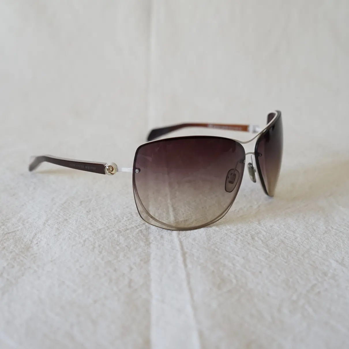 Luxury Alexander McQueen Sunglasses Women