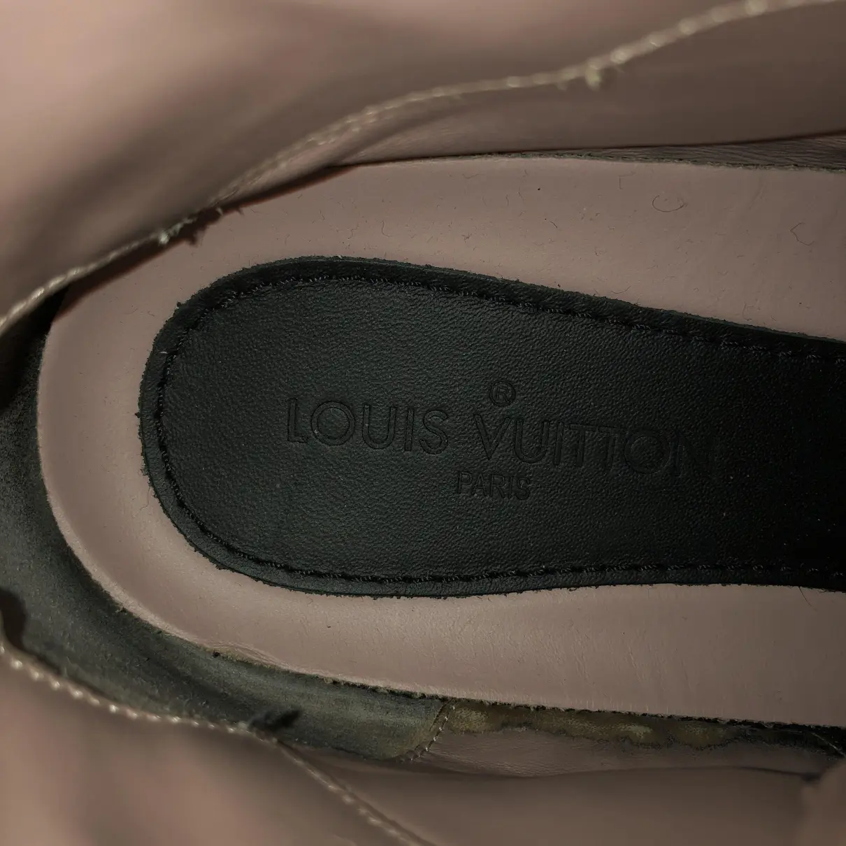 Luxury Louis Vuitton Trainers Men