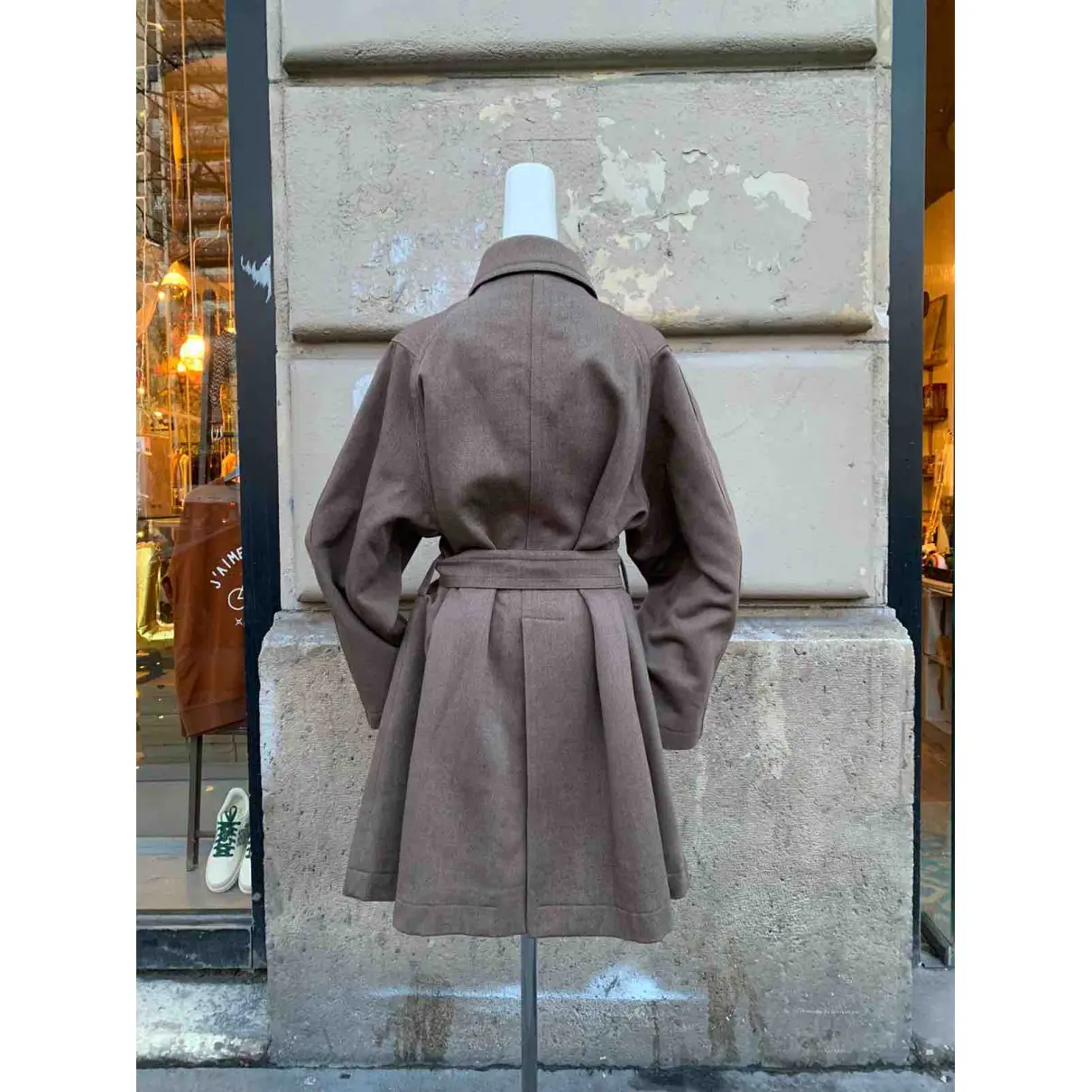 Buy Alaïa Wool trench coat online - Vintage