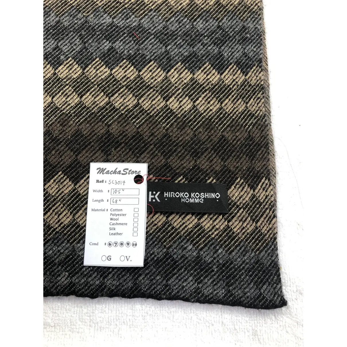 Buy Hiroko Koshino Wool scarf & pocket square online