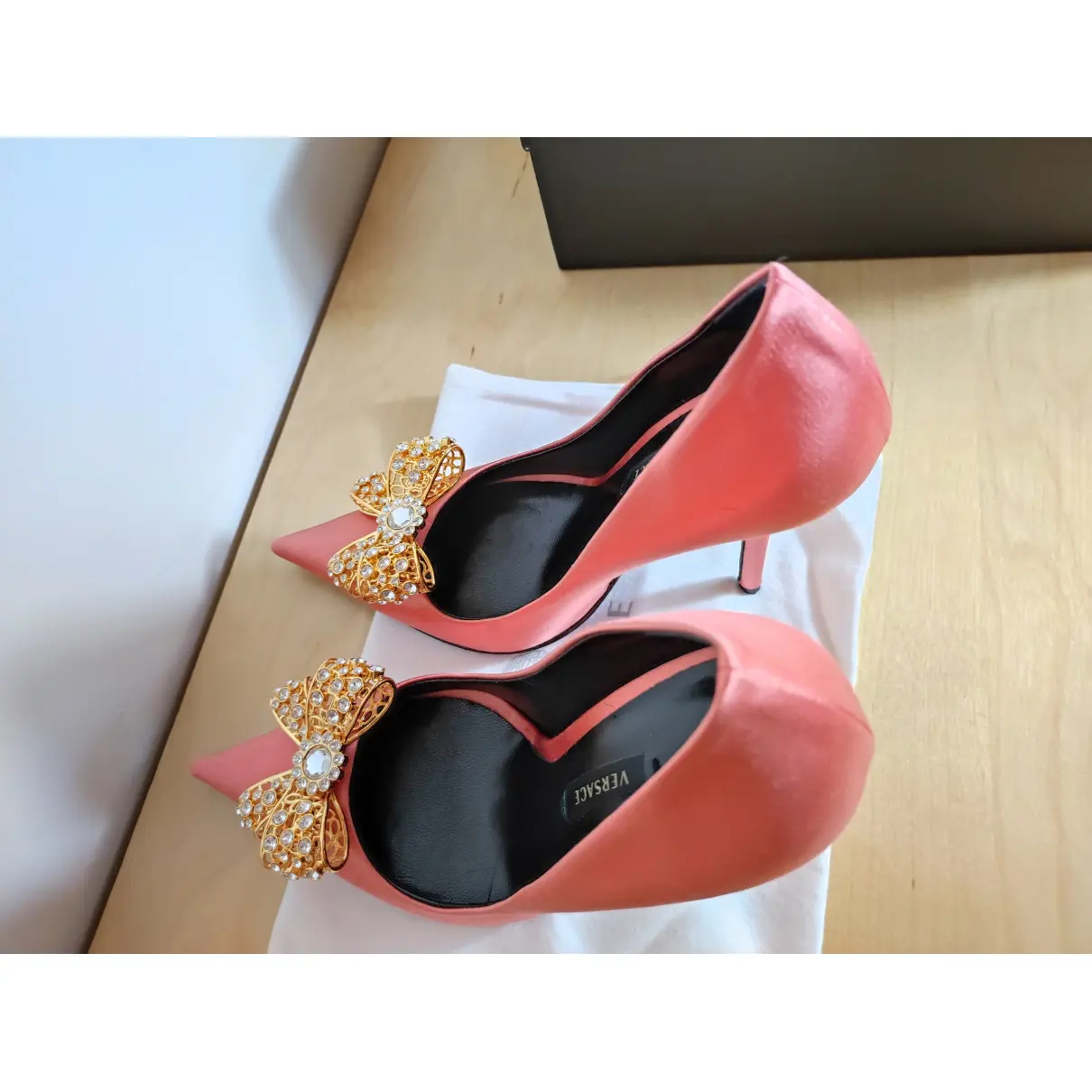 Cloth heels Versace