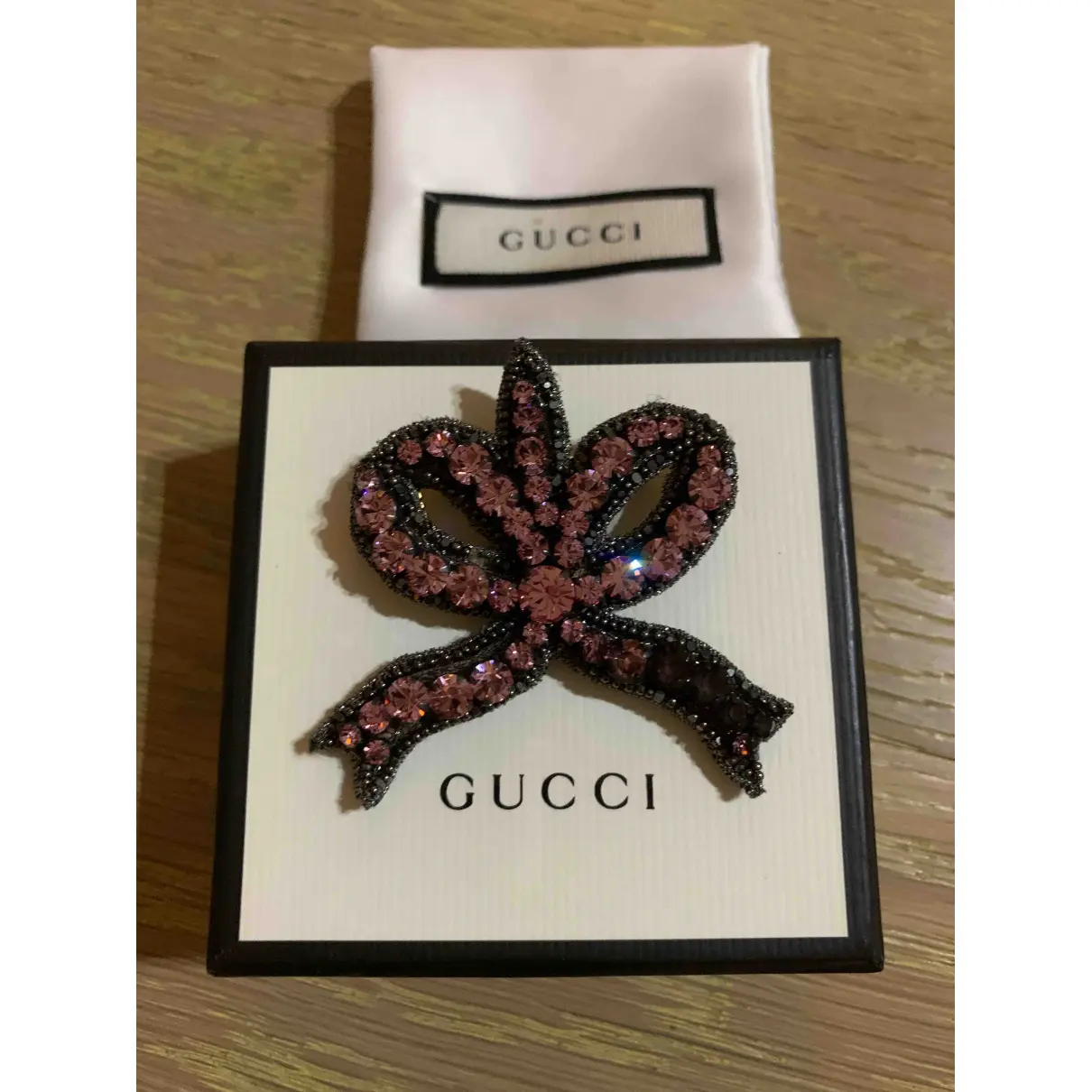 Buy Gucci Crystal pin & brooche online