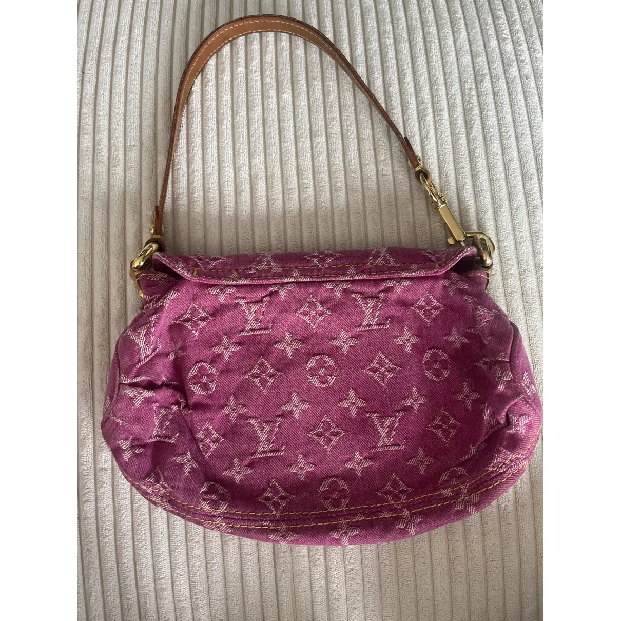 Pleaty handbag Louis Vuitton