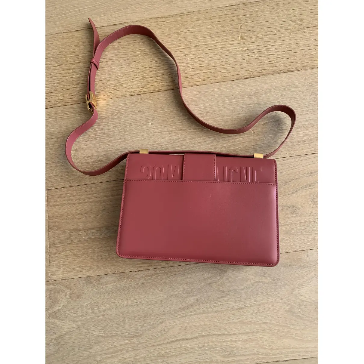 Buy Dior 30 Montaigne leather handbag online