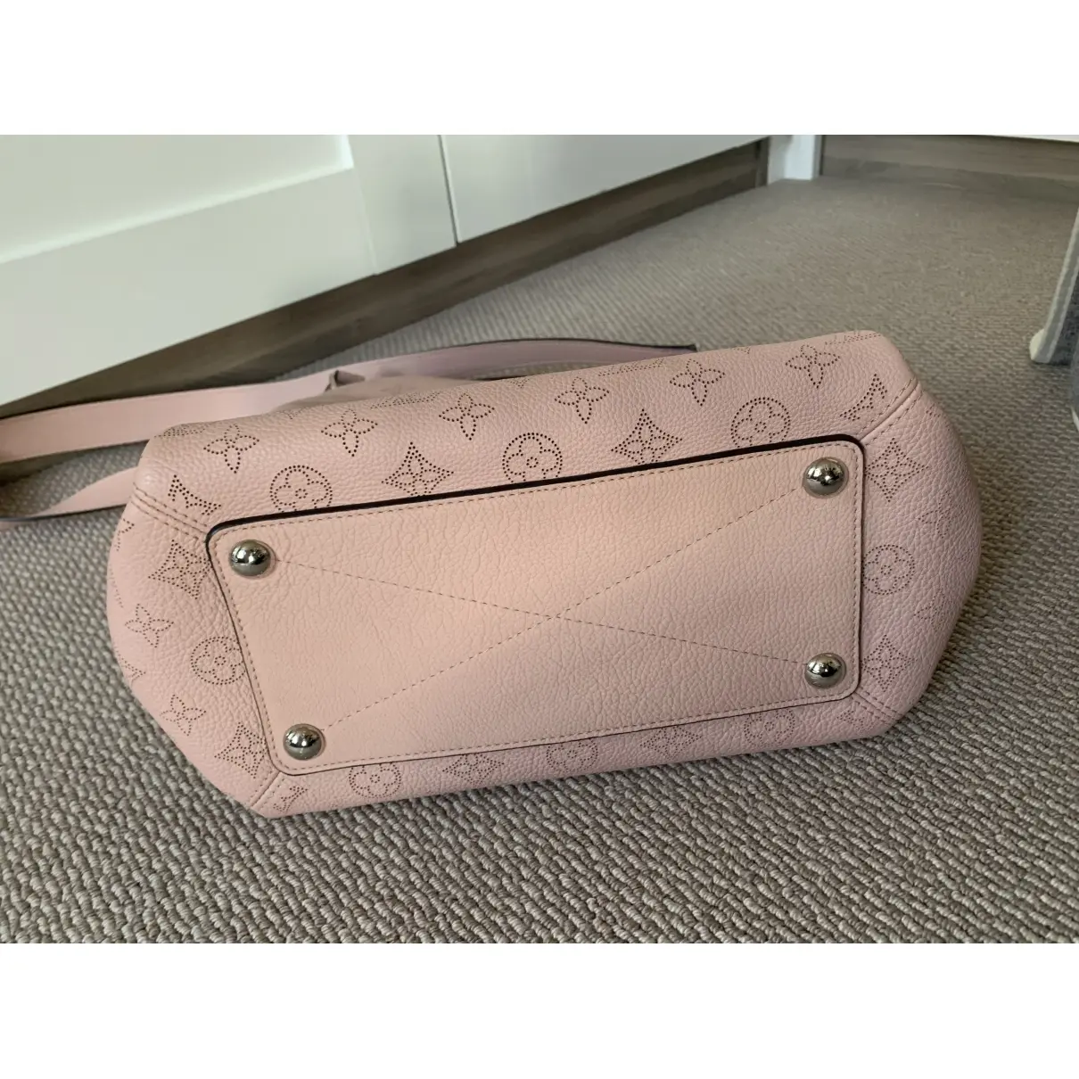 Louis Vuitton Babylone leather handbag for sale