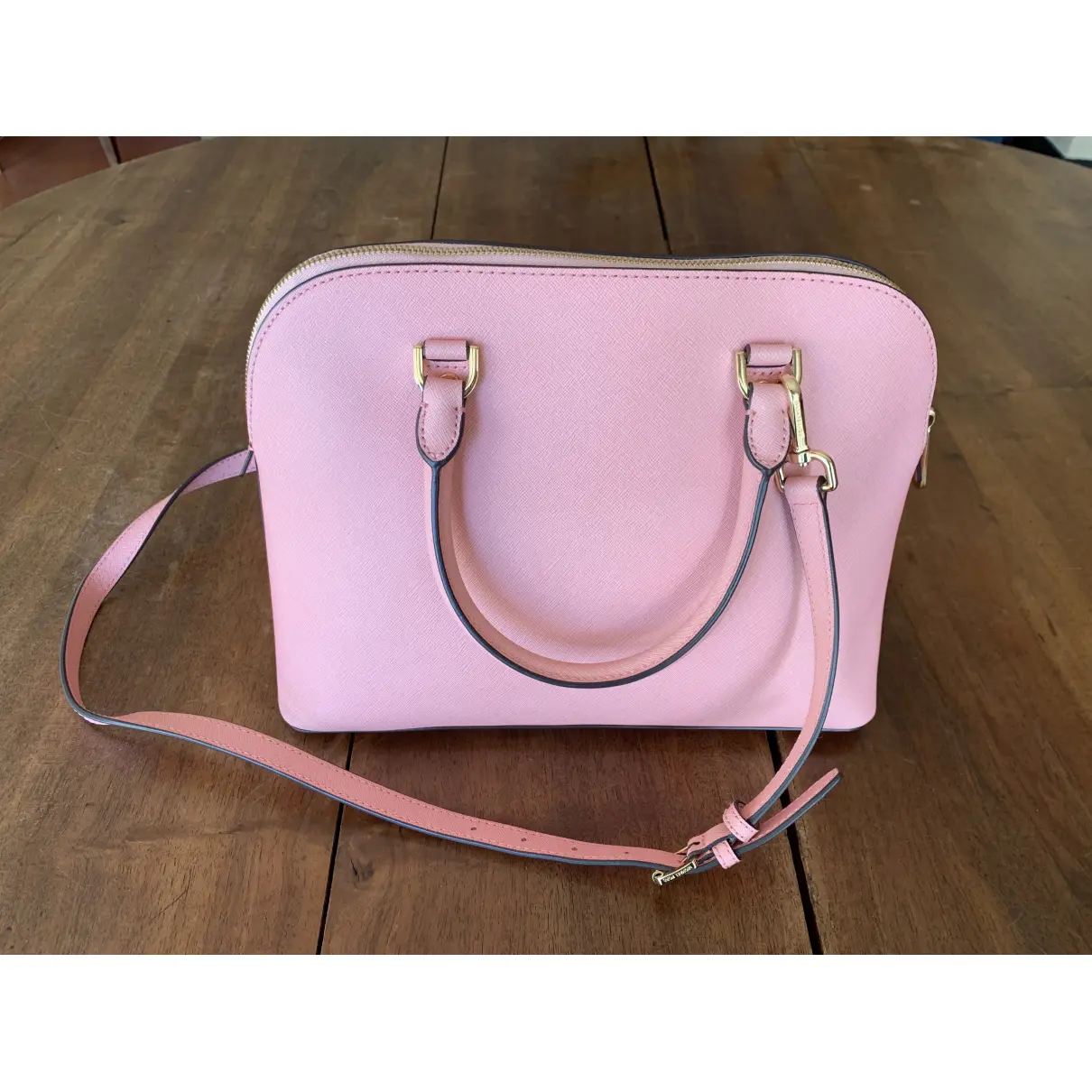 Buy Michael Kors Cindy leather handbag online