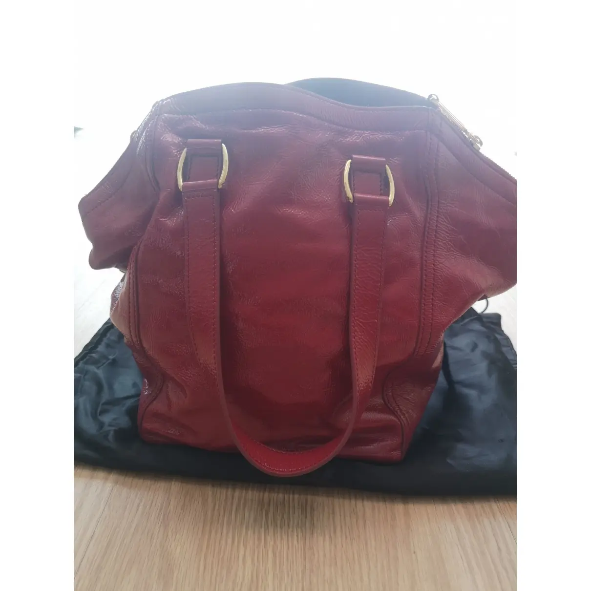Buy Yves Saint Laurent Downtown leather handbag online