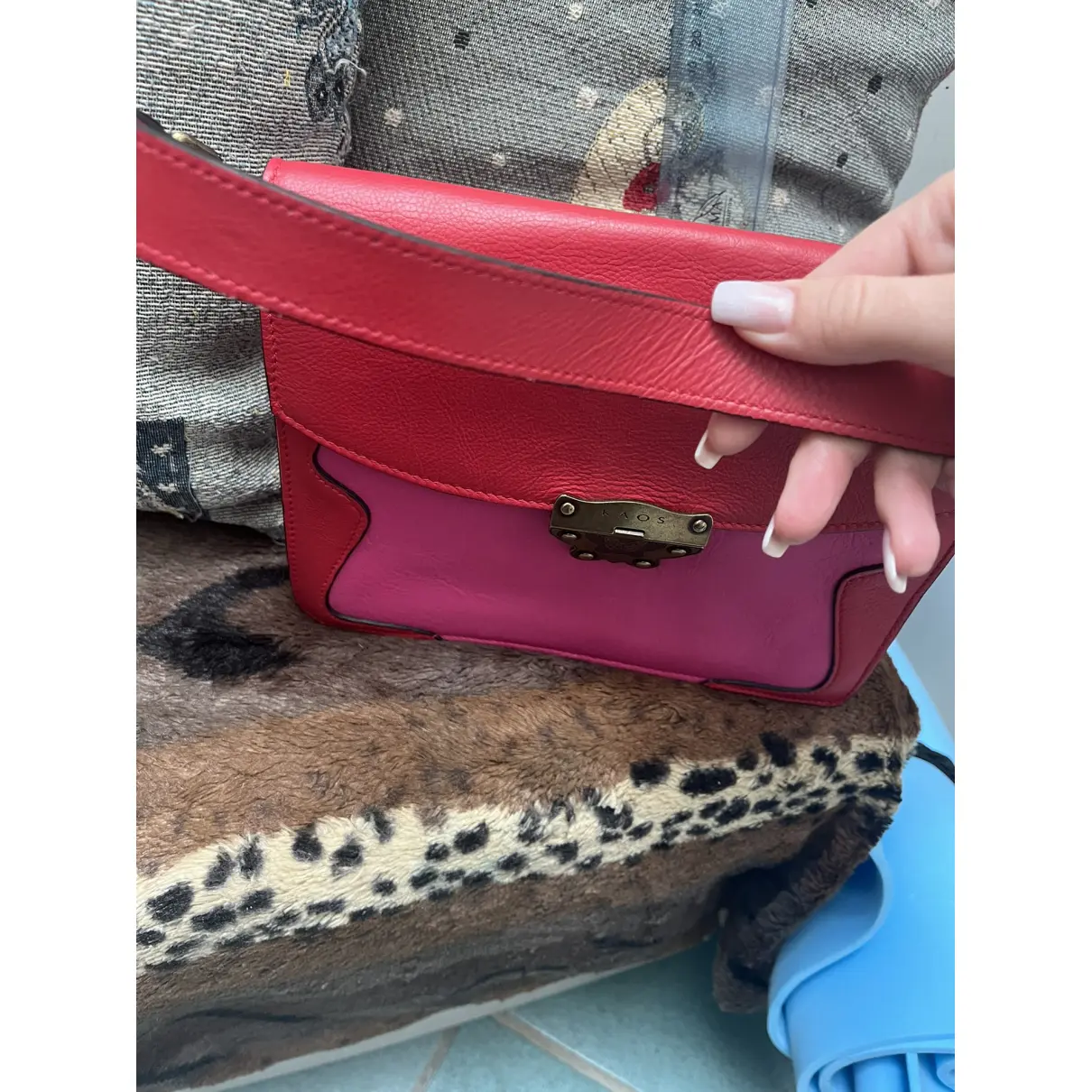 Leather handbag Kaos