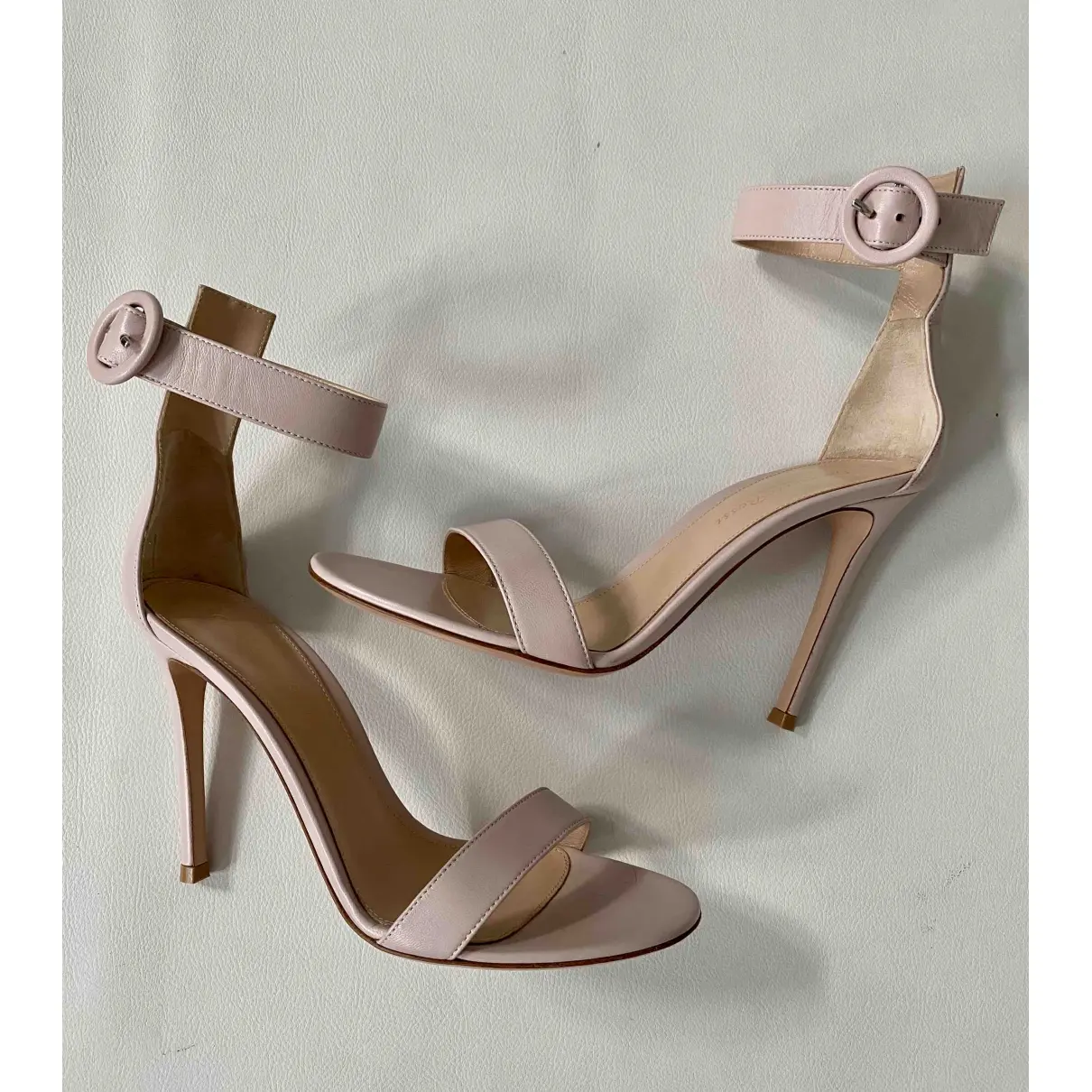 Luxury Gianvito Rossi Sandals Women