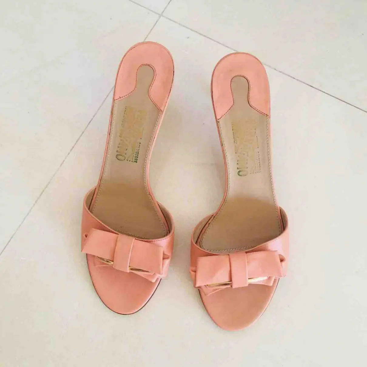 Luxury Salvatore Ferragamo Sandals Women
