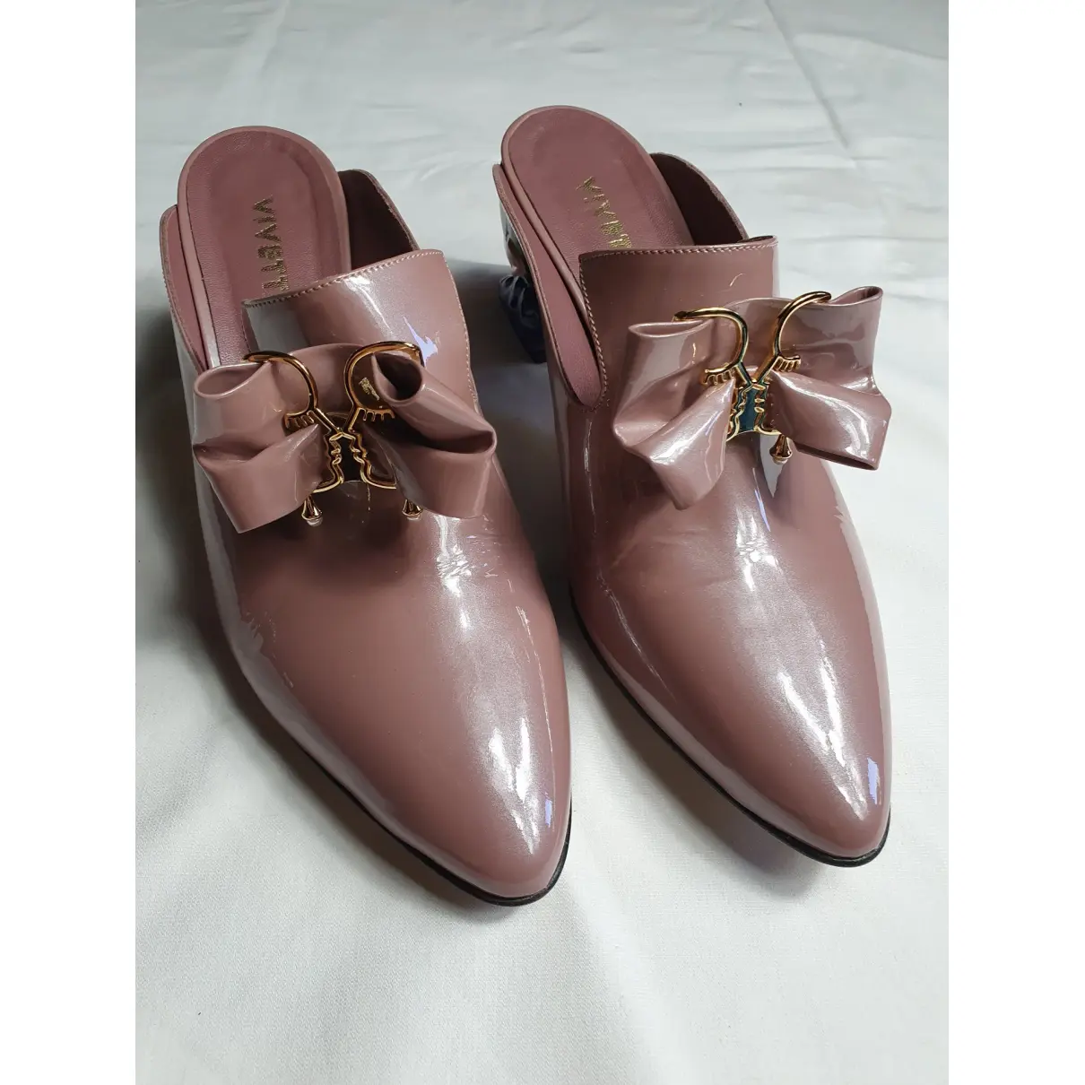 Leather heels Vivetta