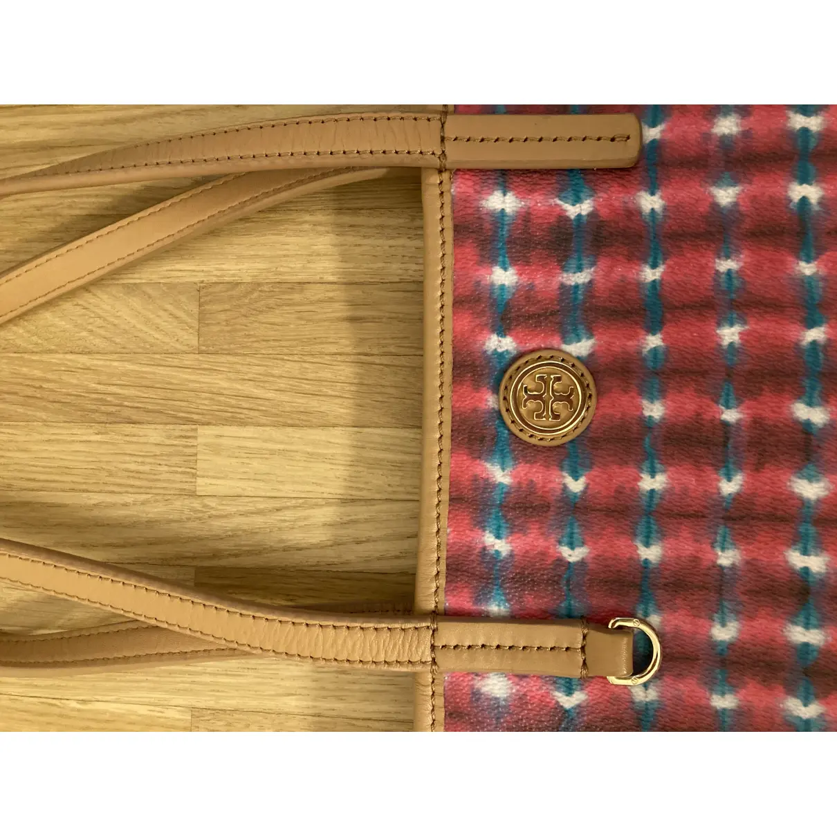 Patent leather tote Tory Burch