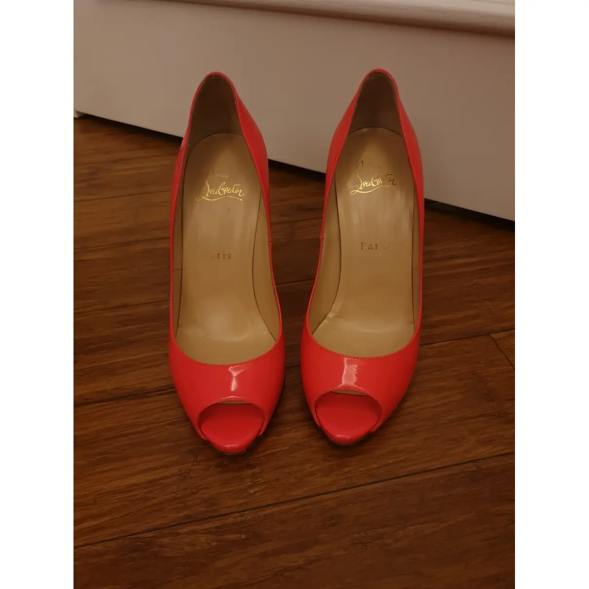 Christian Louboutin Very Privé patent leather heels for sale