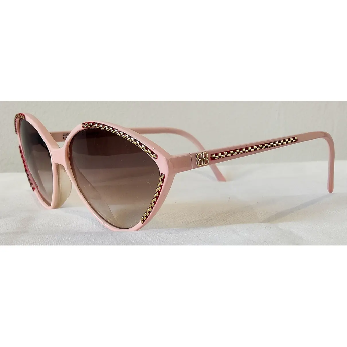 Buy Balenciaga Sunglasses online - Vintage