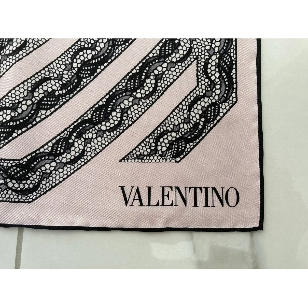 Luxury Valentino Garavani Silk handkerchief Women