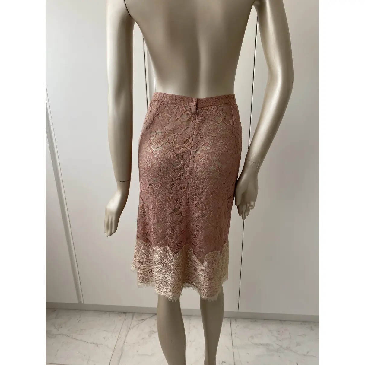 Dolce & Gabbana Mid-length skirt for sale - Vintage