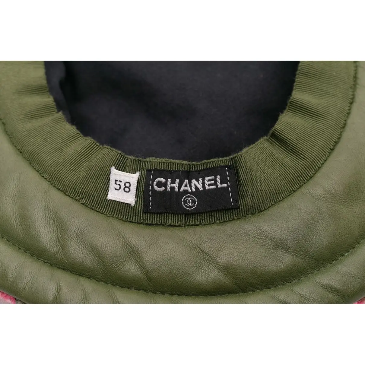 Wool hat Chanel