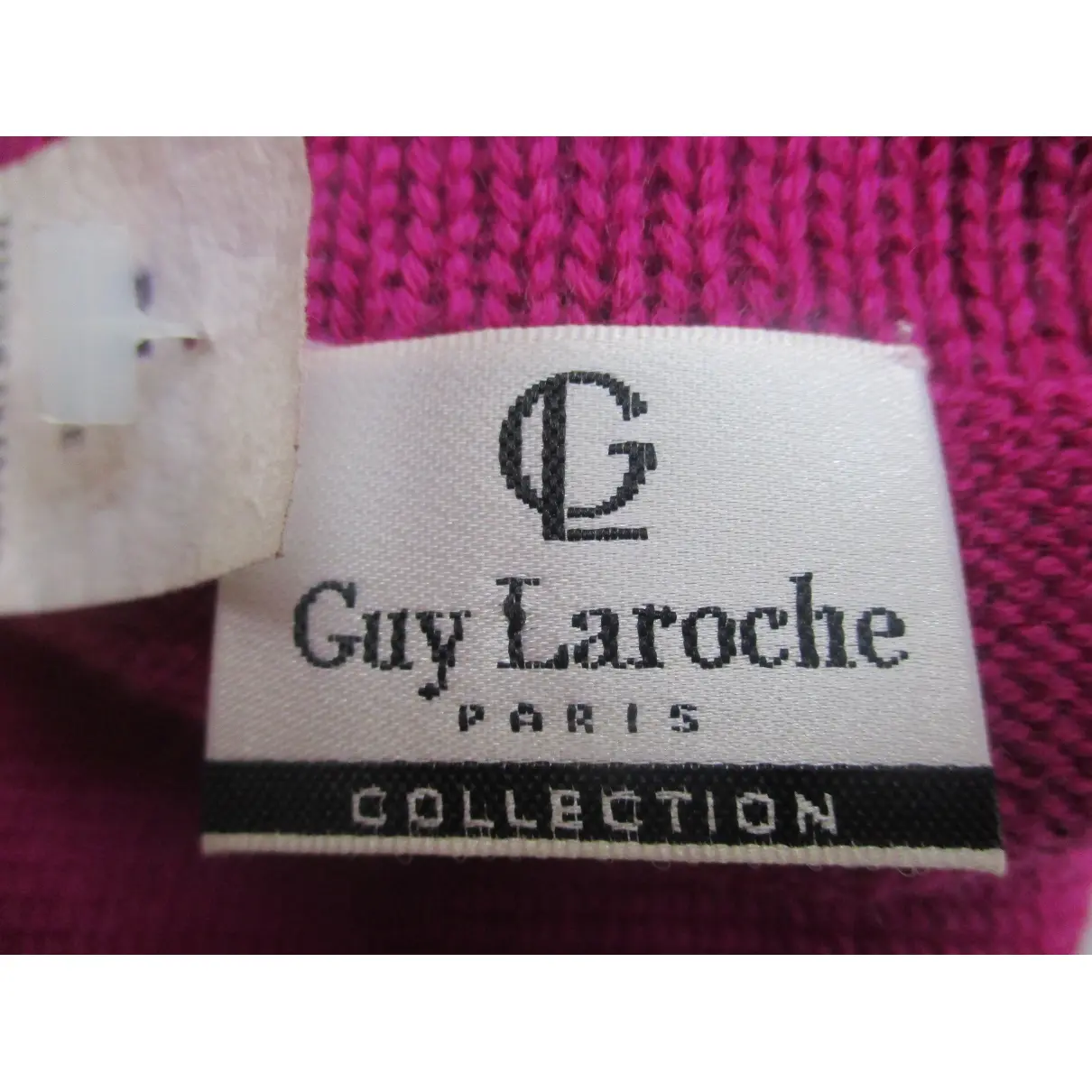 Luxury Guy Laroche Gloves Women - Vintage