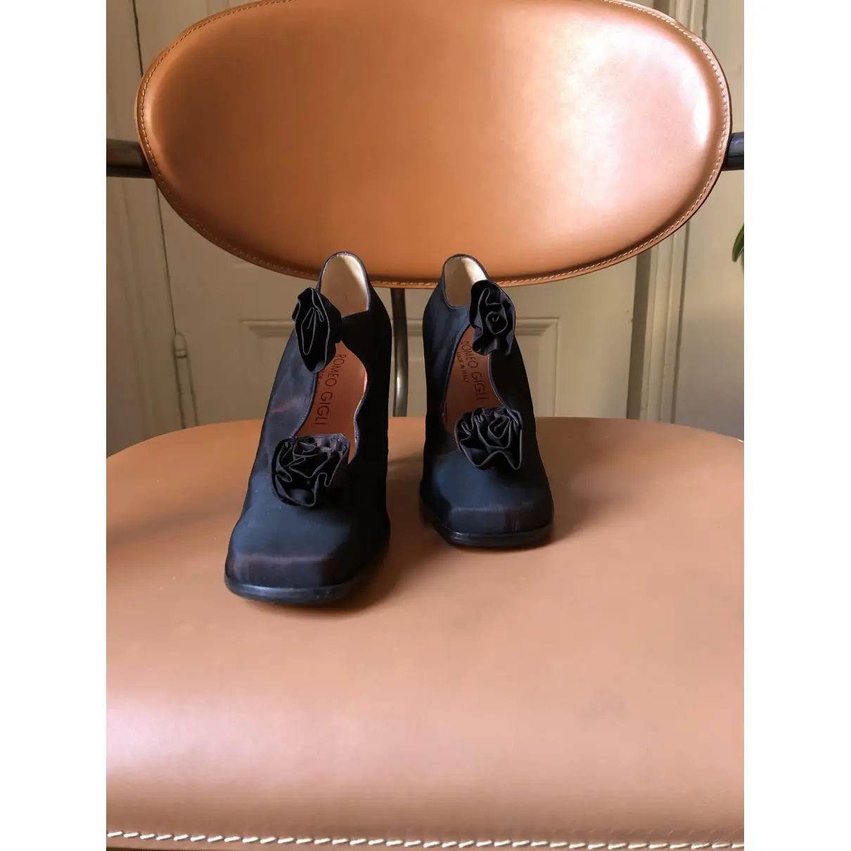 Buy Romeo Gigli Cloth heels online - Vintage
