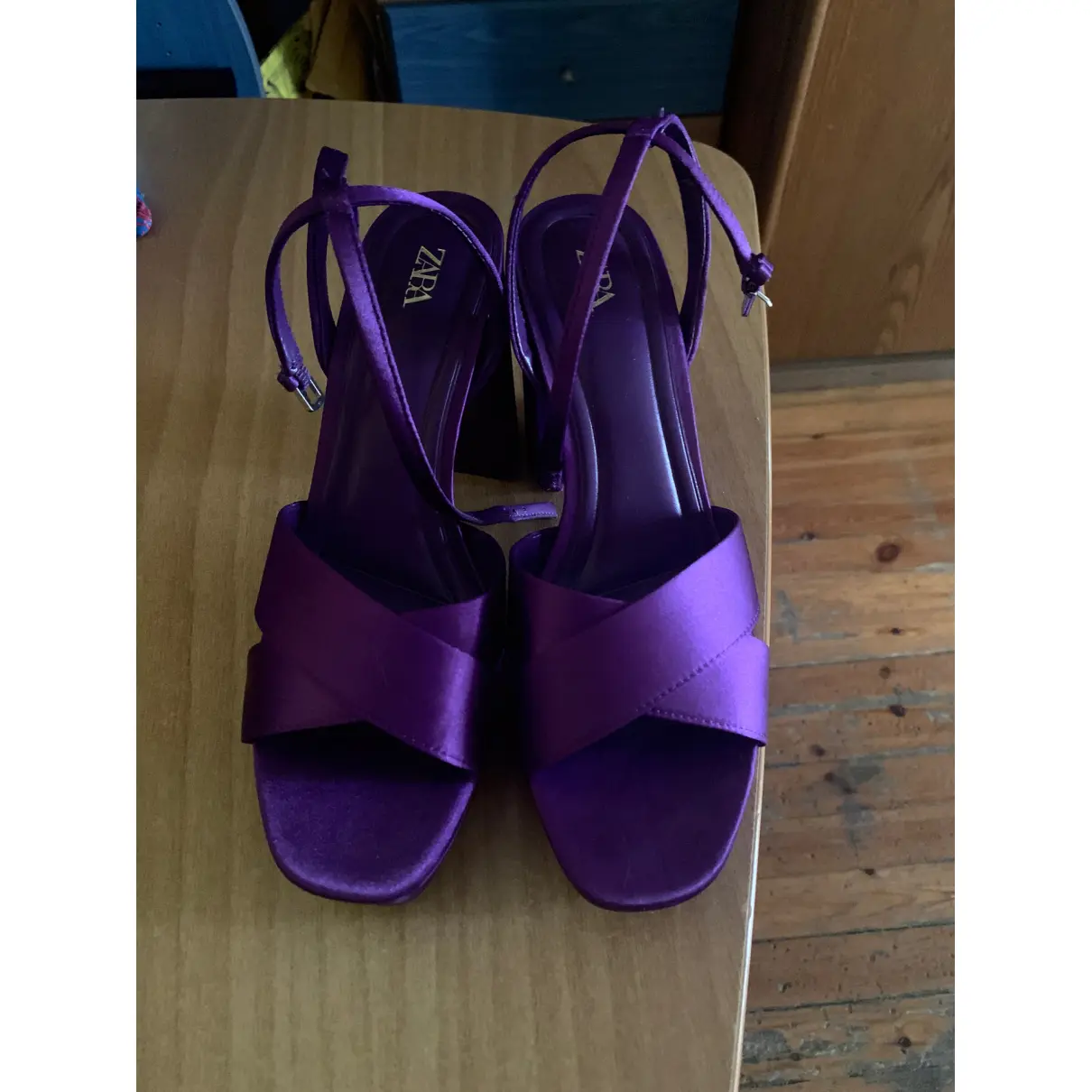 Buy Zara Cloth sandals online