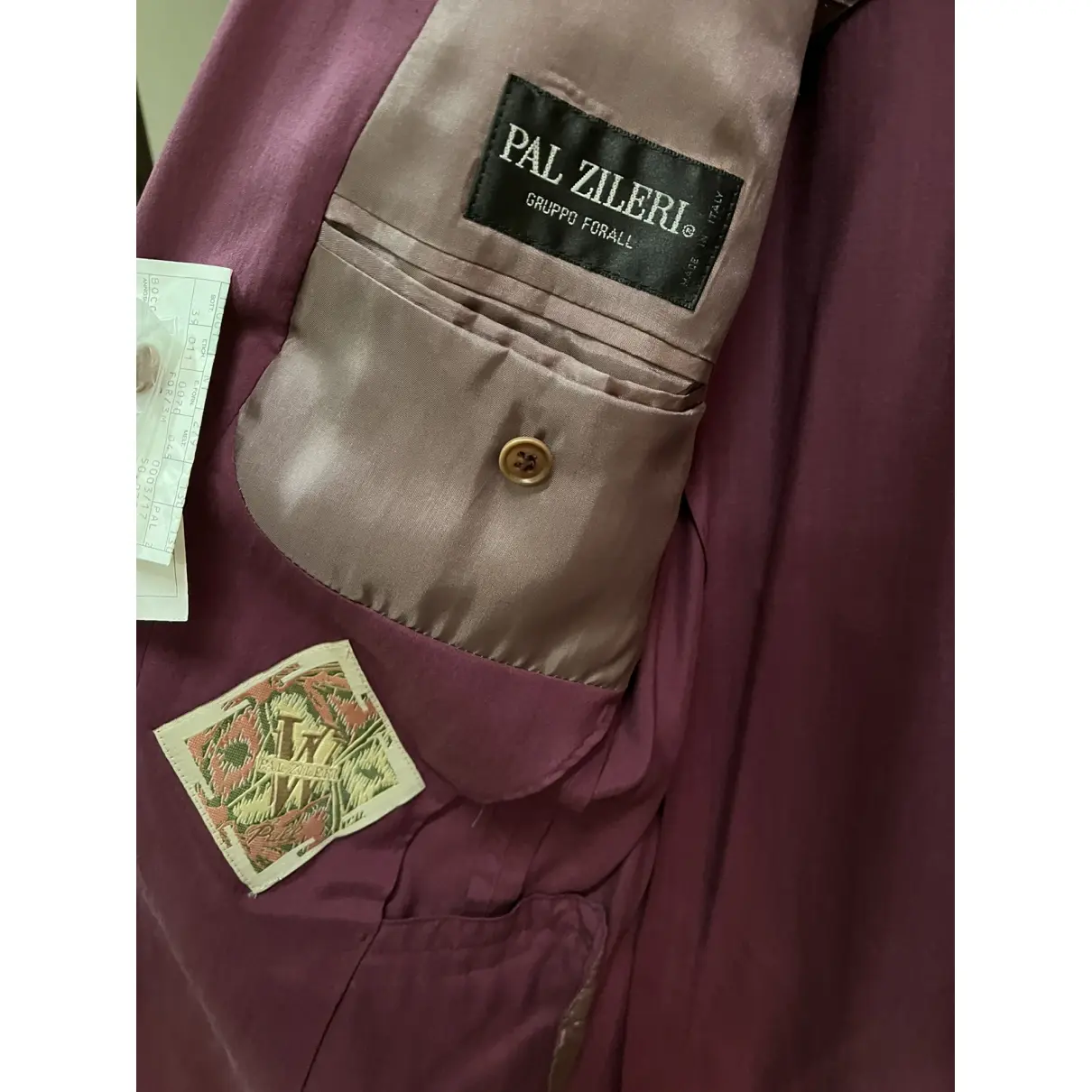 Buy Pal Zileri Silk suit online - Vintage
