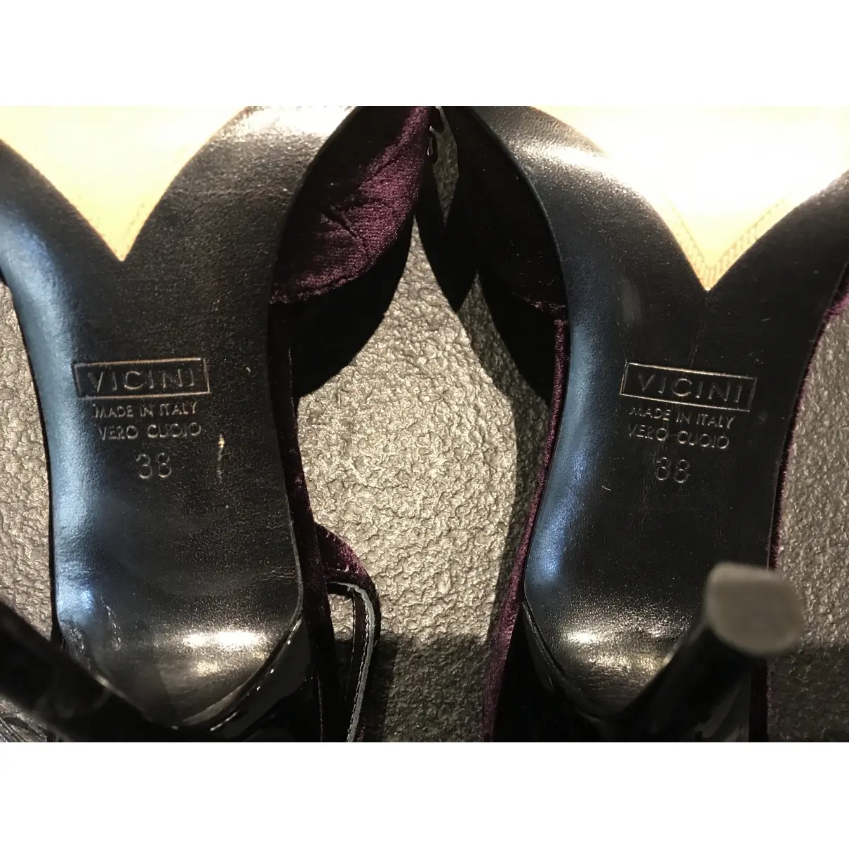Buy Giuseppe Zanotti Velvet heels online