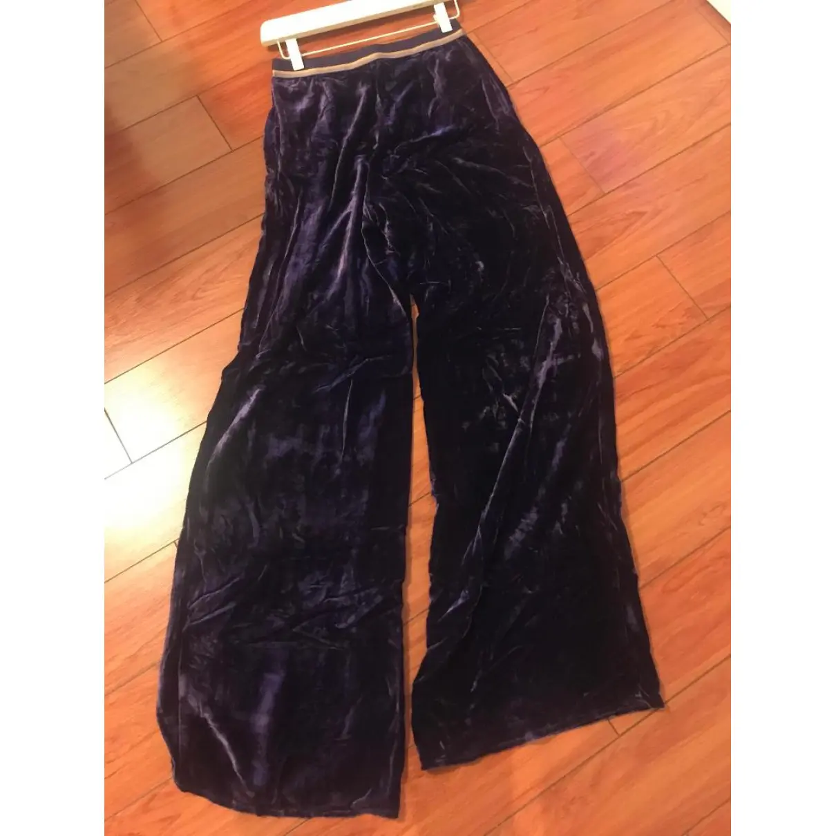 Buy Veda Velvet large pants online