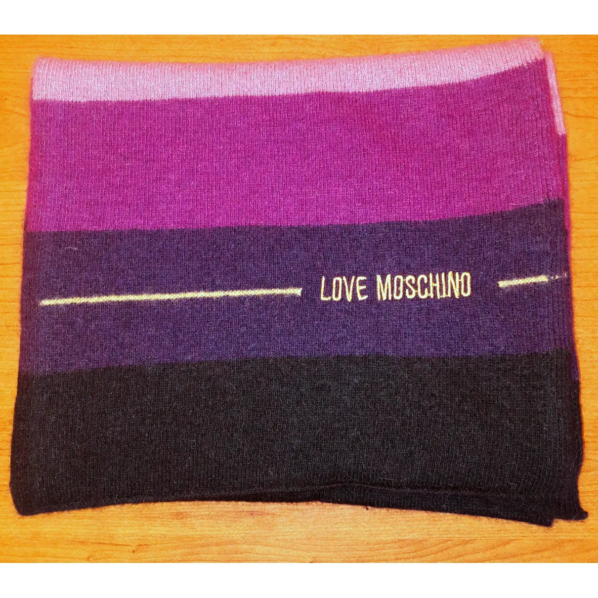 Buy Moschino Love Wool scarf online