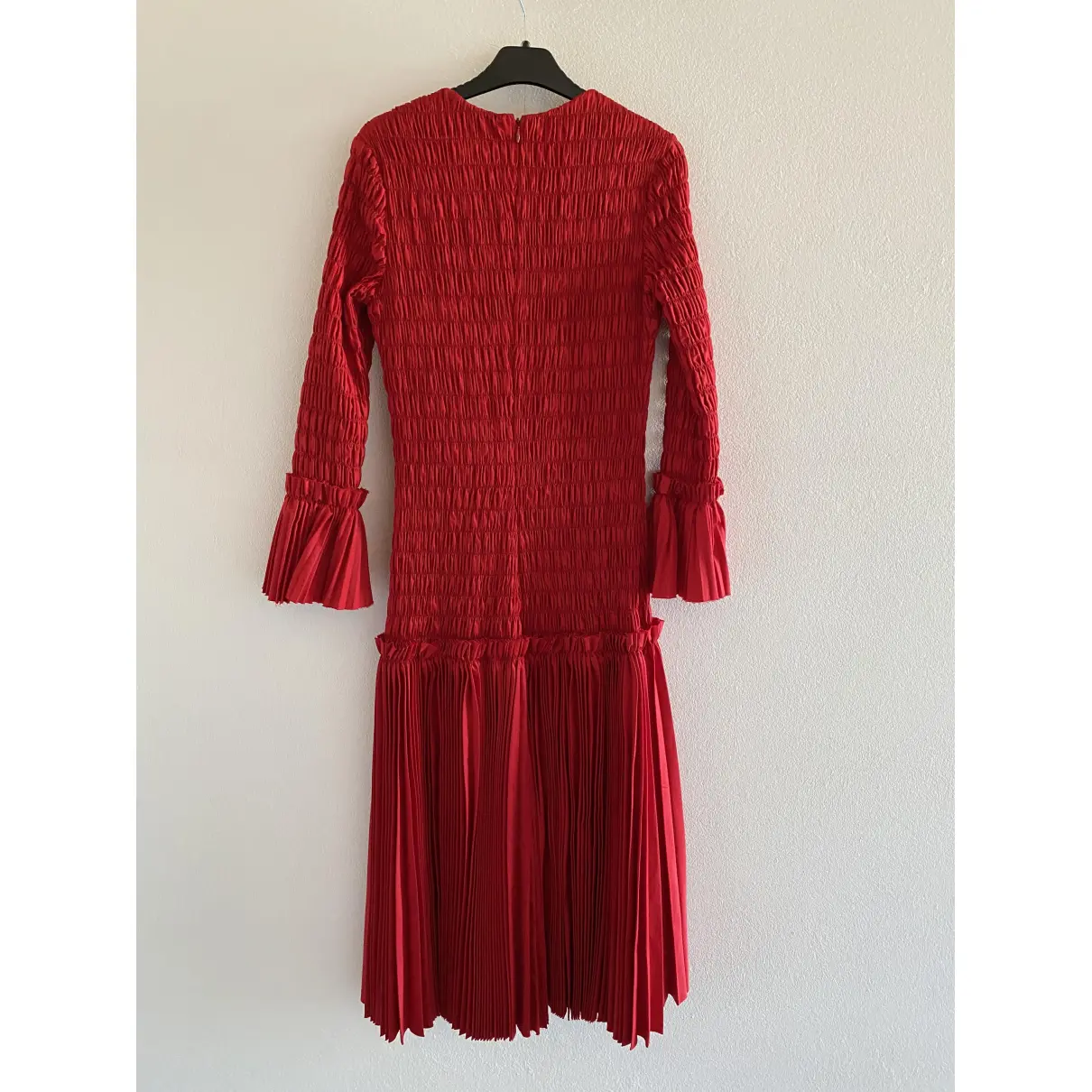 Buy Khaite Mariella mid-length dress online