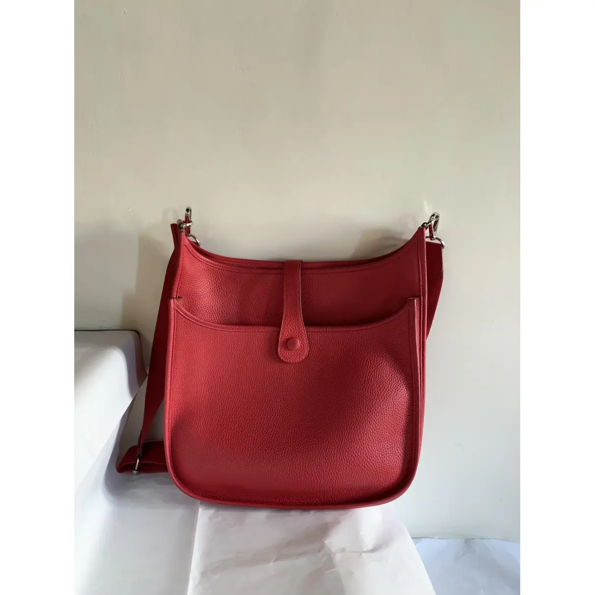 Buy Hermès Evelyne Sellier leather handbag online