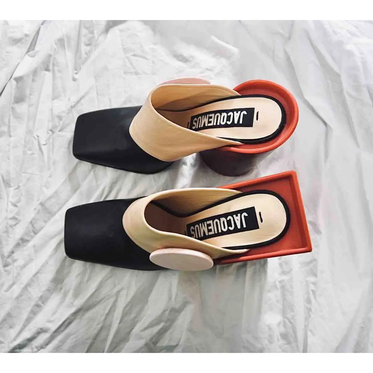 Buy Jacquemus Gros Boutons leather sandals online
