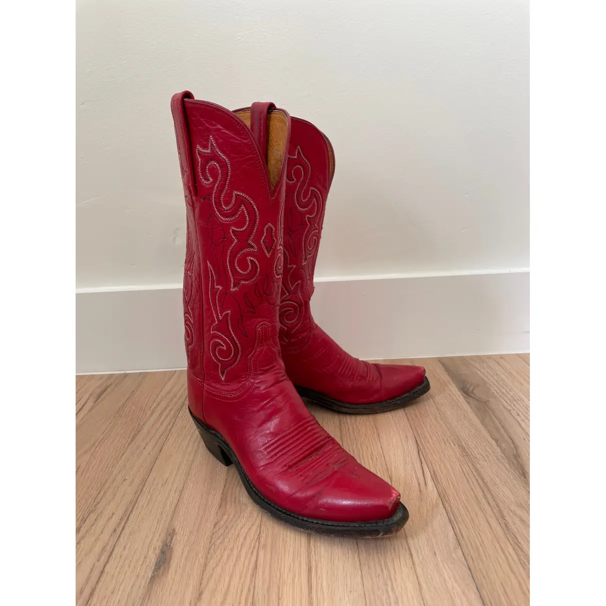 Buy Lucchese Leather cowboy boots online