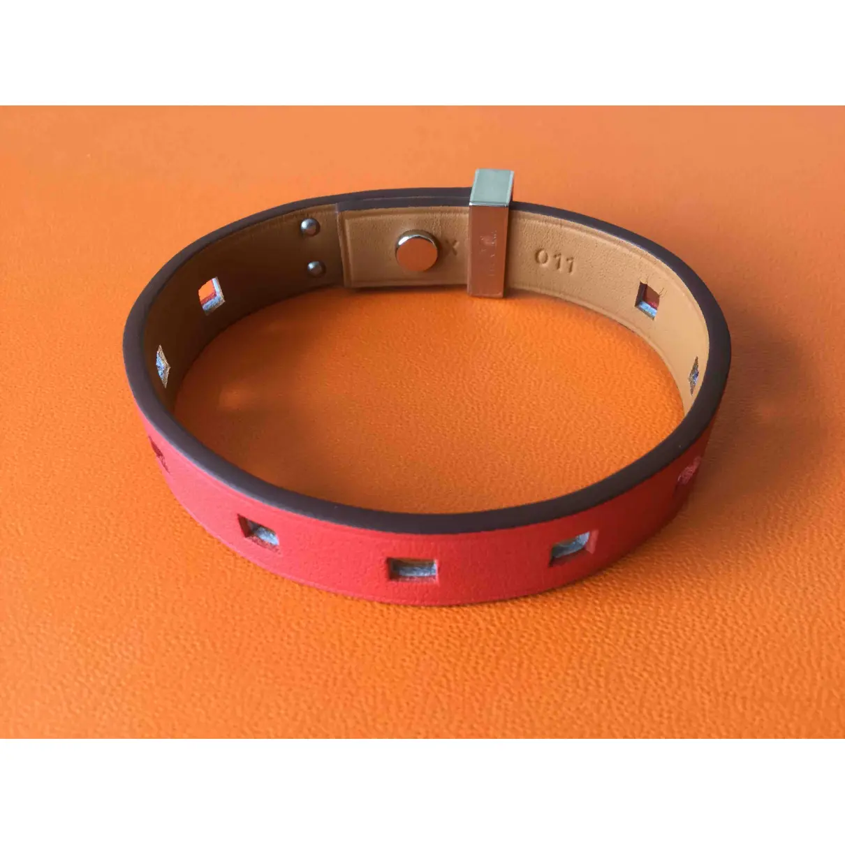 Buy Hermès Mini Dog leather bracelet online