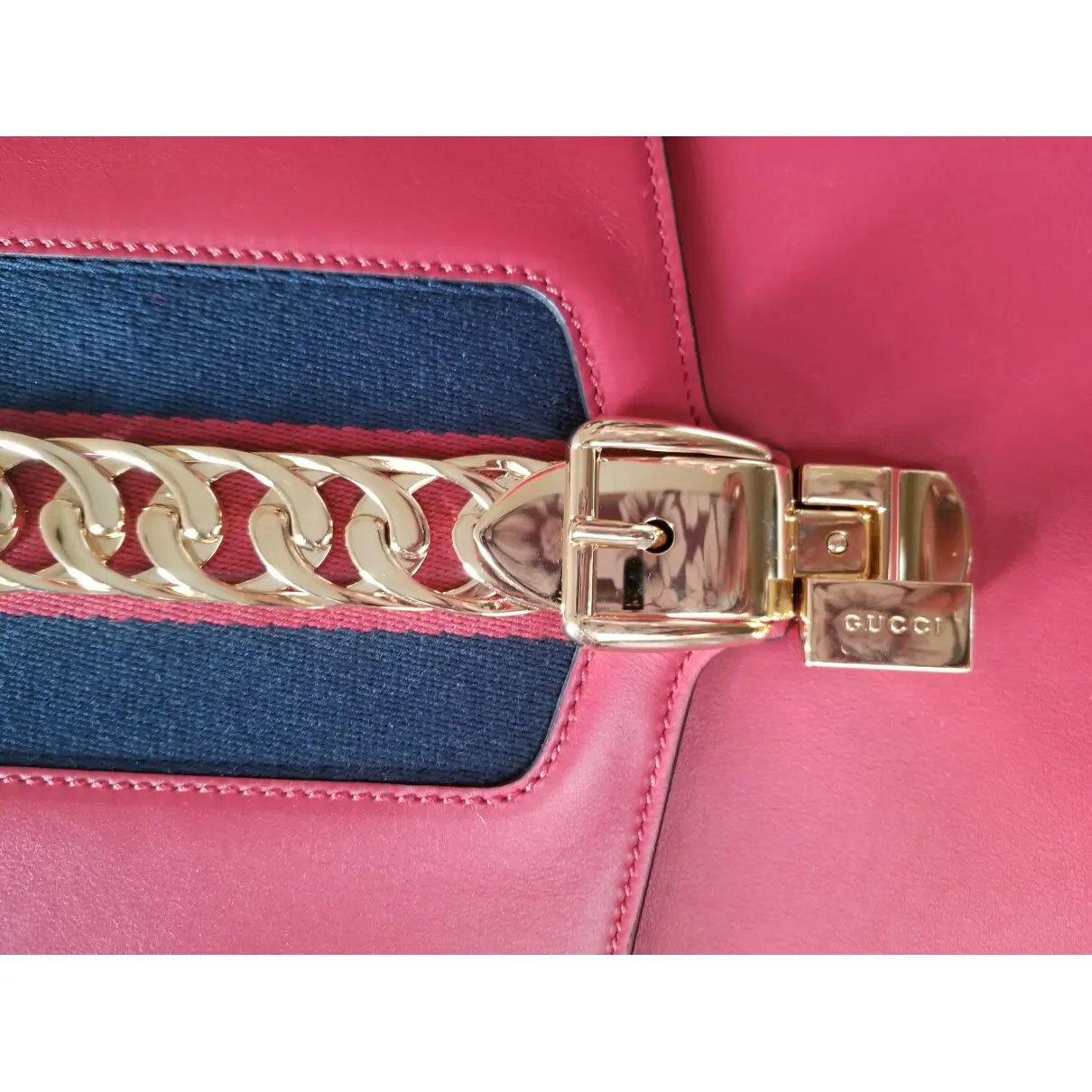 Sylvie leather clutch bag Gucci