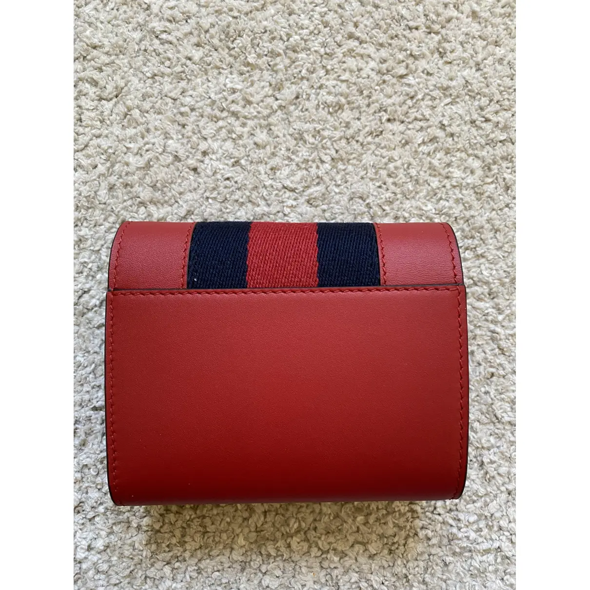Buy Gucci Sylvie leather wallet online
