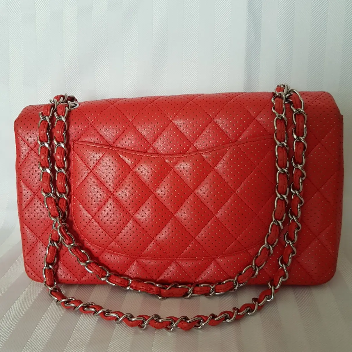Timeless/Classique leather crossbody bag Chanel