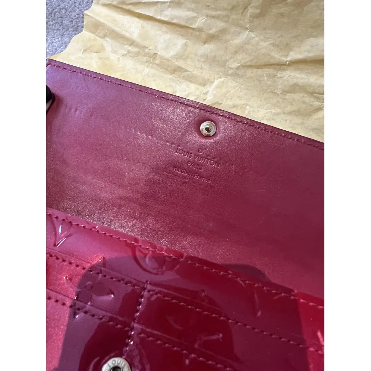 Buy Louis Vuitton Sarah patent leather wallet online