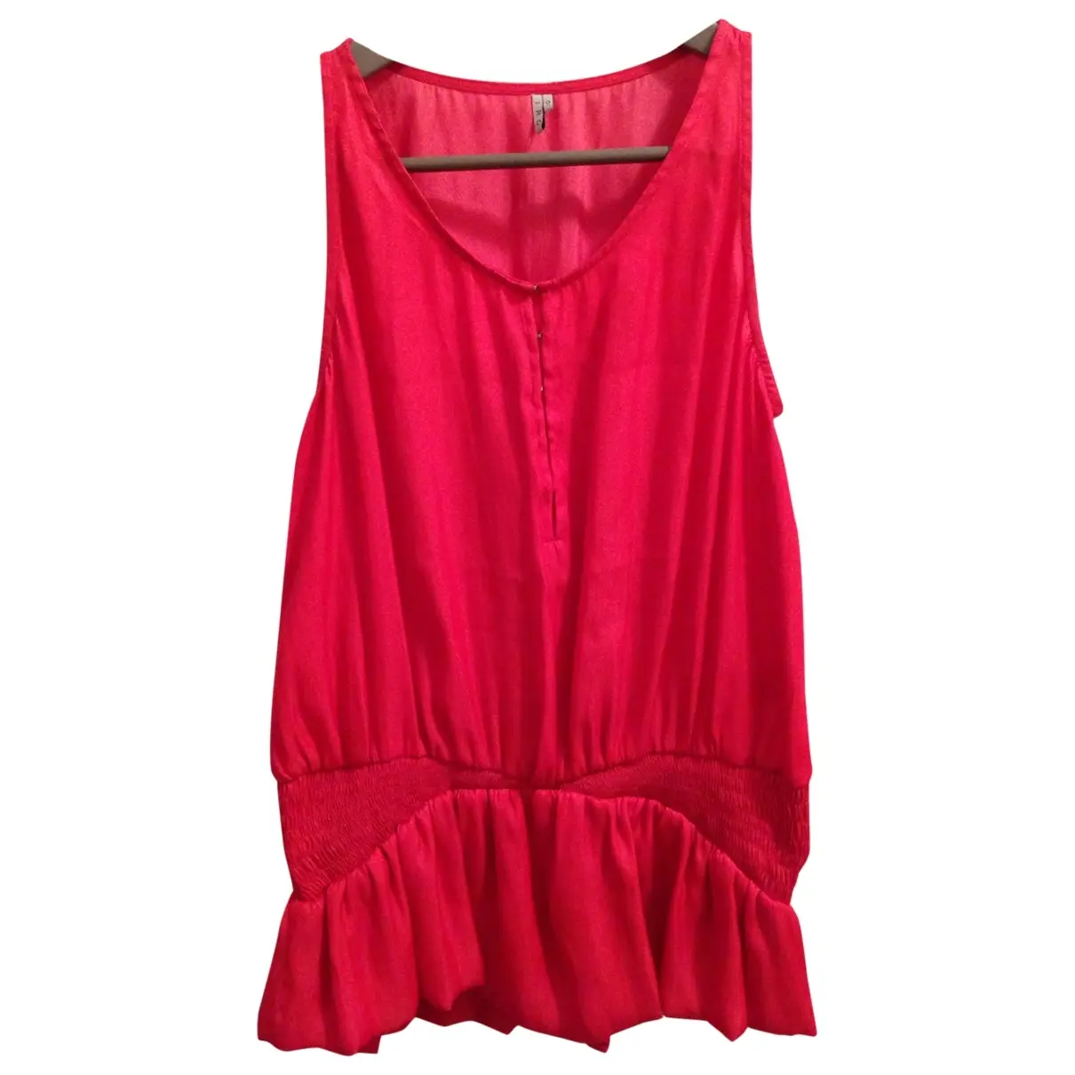 Red Polyester Top Iro