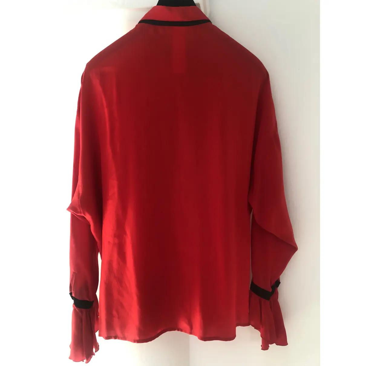 Buy Istante Silk blouse online