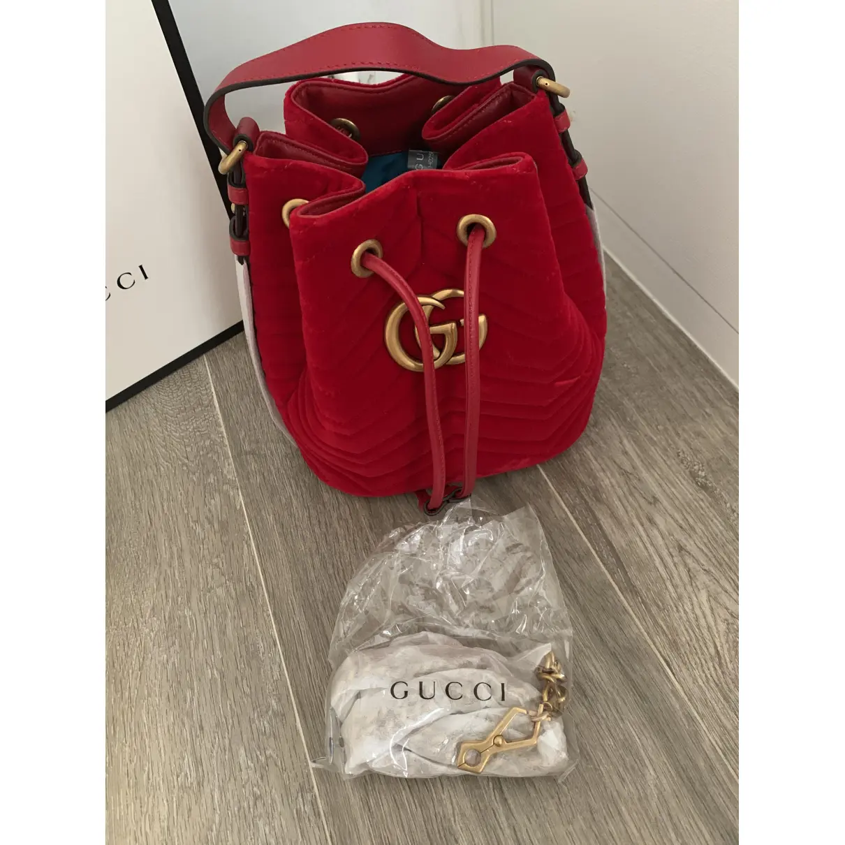 GG Marmont Bucket velvet handbag Gucci